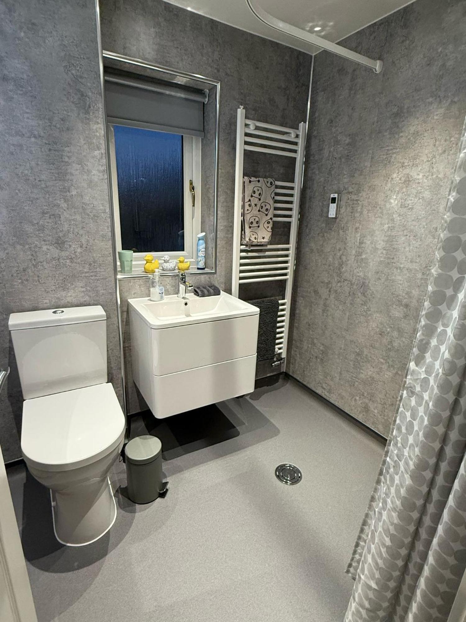 Single Room With Beautiful Garden Единбург Екстер'єр фото